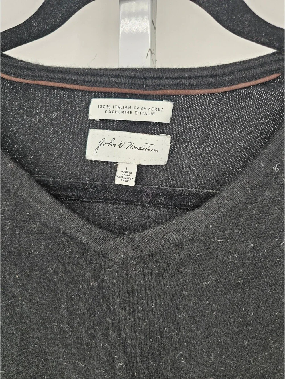 John W Nordstrom Mens Sz L 100% Cashmere Sweater V Neck Solid Black